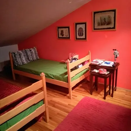 Apartment Happy Thoughts